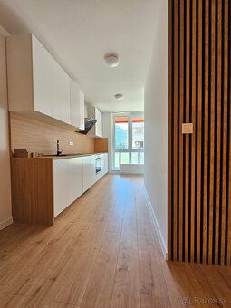 Ponúkame na predaj veľmi pekný 3-izbový byt 89m2 vrátane 9m2
