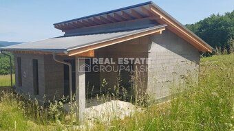 Ponúkame Vám na predaj modernú novostavbu 4-izbového bungalo
