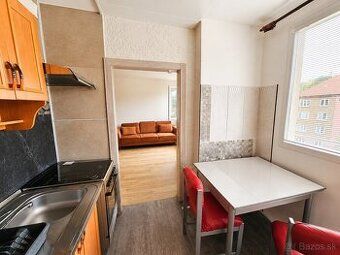 🏡 KOMPLETNE ZREKONŠTRUOVANÝ 1-IZBOVÝ BYT – HANDLOVÁ, UL. 29.