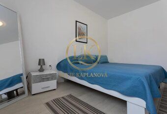 Luxusní 120m² apartmán s bazénem a střešní terasou – Zaton, 
