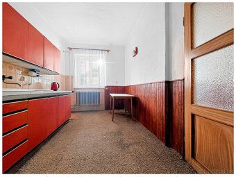 Ponúkame na predaj zaujímavú nehnuteľnosť, rodinný dom, HORN