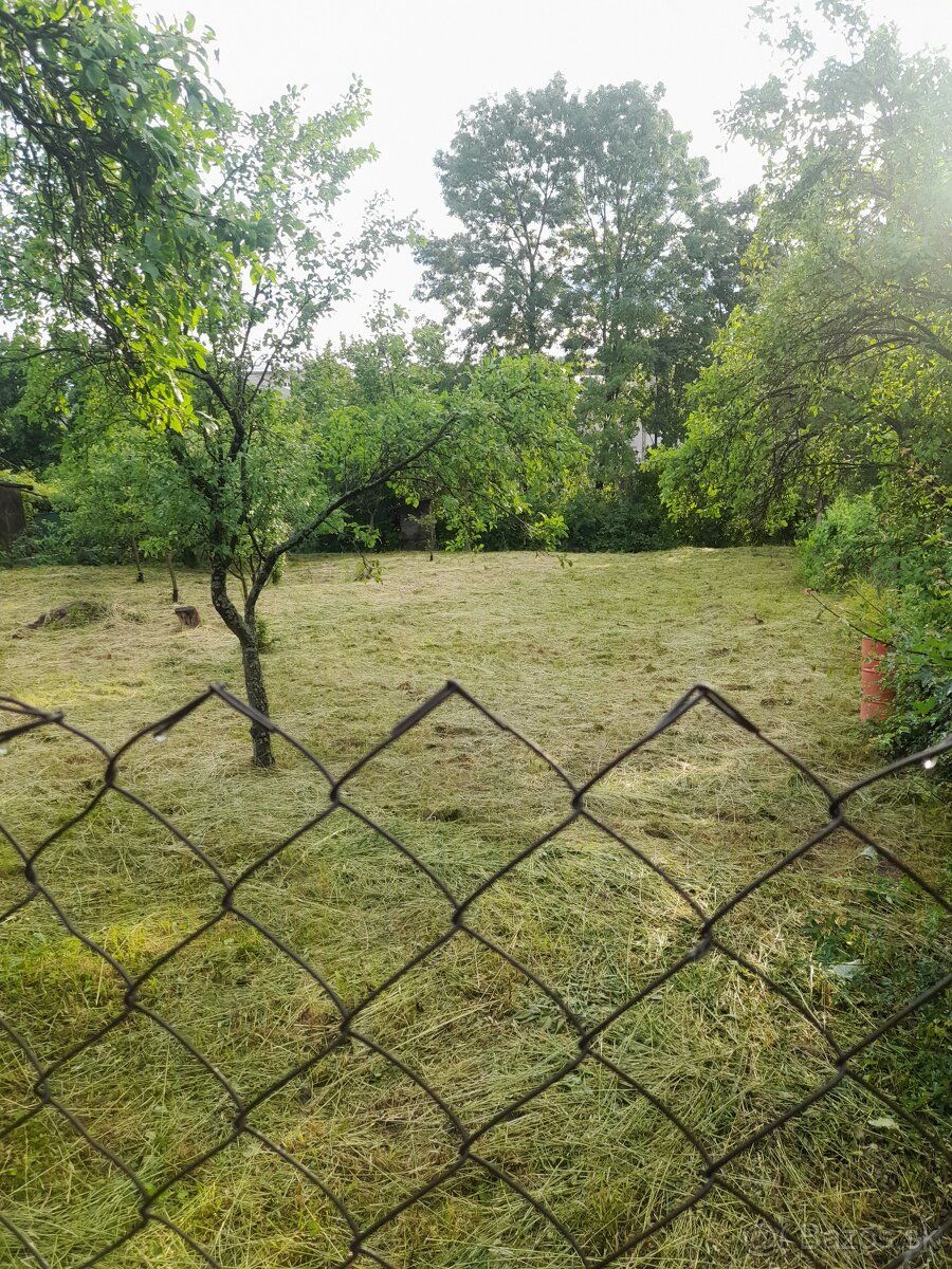 Ponúkam na predaj záhradu o výmere 678 m²v obci Vyšná Kameni