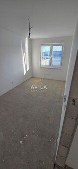 Sme AVILA a už roky spájame ľudí s ich novým domovom.
Hľadát