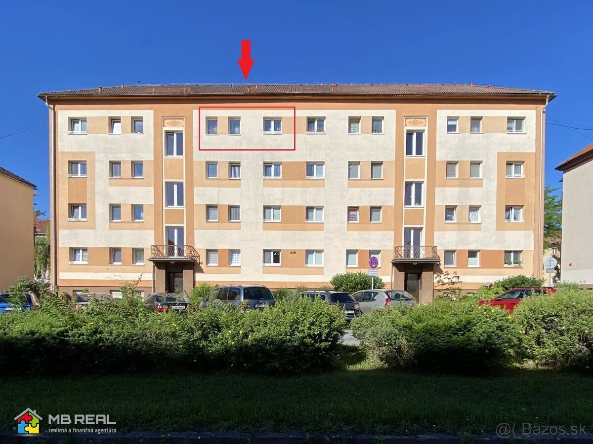 Ponúkam na predaj 2 izbový tehlový byt s lodžiou v Žiari nad