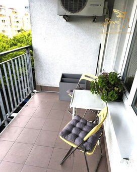 Vstup suchou nohou z garáže _ vyšší štandard bývania
Na Pren