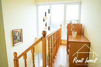 Type: Family house Village: Dolná Krupá LARGE FAMILY HOUSE WITH TWO APARTMENT UNITS - 270 m²…