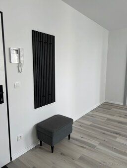 I am offering for rent a new stylish and fully furnished 2-room apartment with a loggia and…