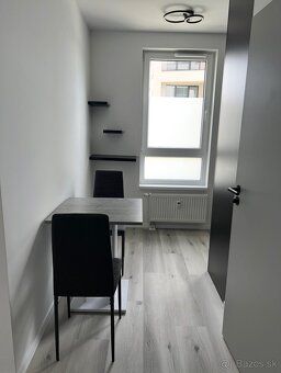 I am offering for rent a new stylish and fully furnished 2-room apartment with a loggia and…
