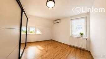 Looking for a modern, spacious and peaceful home with excellent accessibility to the center?