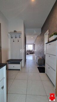 XEMAR (or 0948 730 906), offers for rent a 3-room apartment in