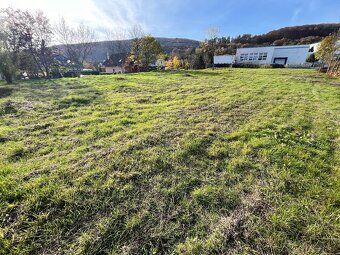 XEMAR ( alebo 0915 870 350), ponúka na predaj stavebný pozem