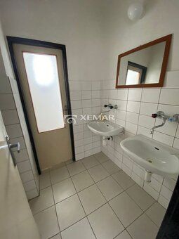 XEMAR (or 0944 107 803) offers office space for rent in Banská Bystrica.