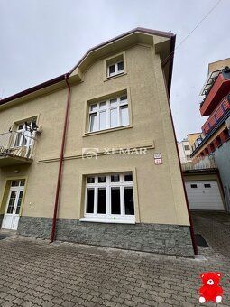 XEMAR (or +421 944 107 803) offers for rent an office space in Banská Bystrica city center on Horná street.