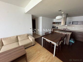 XEMAR (, alebo 0944 107 803) exkluzívne ponúka na predaj 3-i