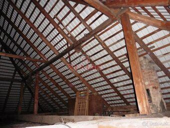 XEMAR ( alebo 0915 142 544 ) ponúka na predaj rodinný dom s 