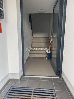 XEMAR (or 0915 142 544) exclusively offers for sale a 3 room apartment with loggia in a family…