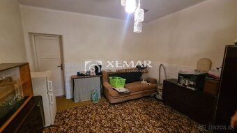 XEMAR (or 0915 142 544) exclusively offers for sale family house with farm buildings and accessories in Kotmanová.