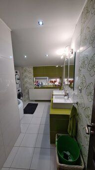 XEMAR ( alebo 0915 142 544 ) ponúka na predaj viacpodlažný r
