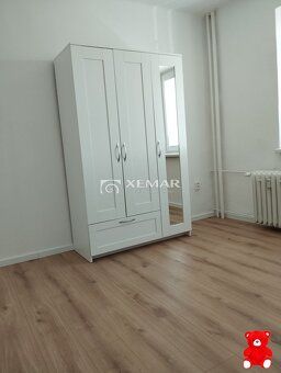 na predaj 2 izbový byt na Rúbanisku I
byt na 6-tom poschodí 