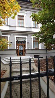 XEMAR (or 0907448751) offers for rent exclusive office space of 65 m² on the first floor of a…