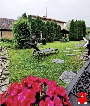 XEMAR (or 0905 837 273) offers for sale a 4 room attic family house in Hontianske Nemce…