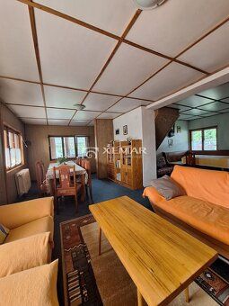 XEMAR (or 0948 061 020, 0907 537 727) offers for sale a cottage in the village of Nemecka, district of Brezno.