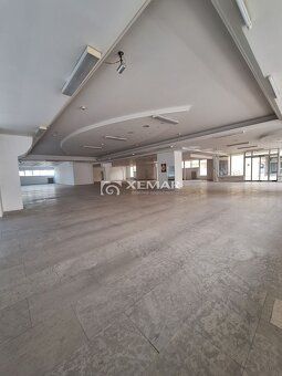 XEMAR (or 0948 061 020, 0907 537 727) offers for rent