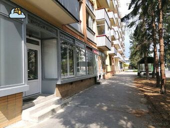 Nabízíme k pronájmu kancelářský prostor nacházející se v přímém centru města Zvolen.
