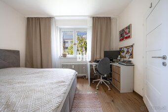 Spacious 2-bedroom apartment after renovation in quiet brick building with private parking and…