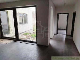 Spacious, 346 sq.m., two-story family house, just before completion, on an 800 sq.m.