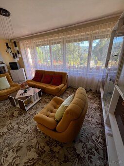Kings offers for sale a family house in a sought-after location