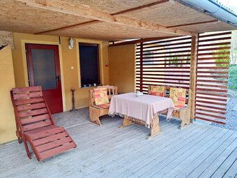 We offer for sale a renovated weekend house in an amazing location near Štúrovo and Esztergom…