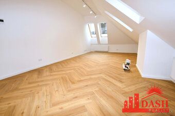 DASH reality offers an office for rent in the very center of Trenčín, on Mierovo Square.