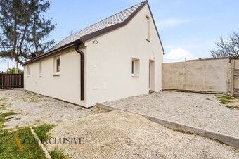 Realitní kancelář A-W Real Vám nabízí 3+1 rodinný dům