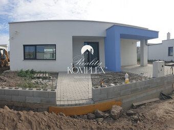Realitní kancelář A-W Real Vám nabízí 3+1 rodinný dům
