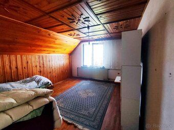 Na predaj priestranný rodinný dom v obci Holčíkovce
Ponúkame