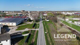 *** Excellent Location of Land and Access from Main Road *** Exclusive only in LEGEND - for…