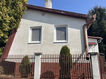 Ponúkame Vám na predaj slnečný, veľký, rovinatý a široký rek