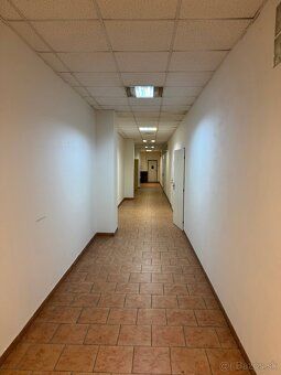 RealityKolesár prenajíma výrobný skladový priestor 1265 m2 s