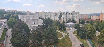 Ponúkam možnosť prevzatia podnájmu 2-izbového bytu od 1.8.20