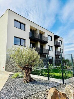 Realitná kancelária Tom & Tiles Vám ponúka na predaj moderné