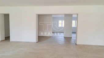 We offer flexible commercial space A2 in Mojmirovce, which can be rented separately or…