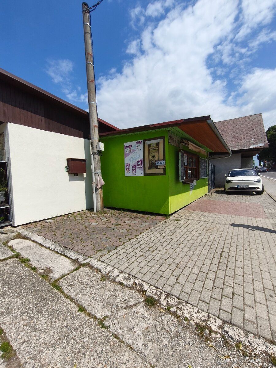 We offer for rent an established business space in the