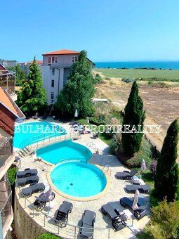 Price: €69,990 We offer for sale a beautiful apartment by the sea.
