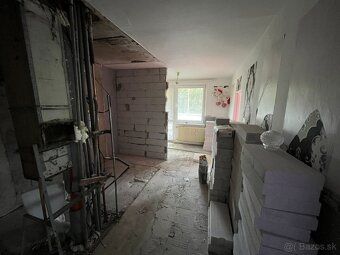 Na predaj: 2 izbový byt, Čierna nad Tisou – ideálny na rekon