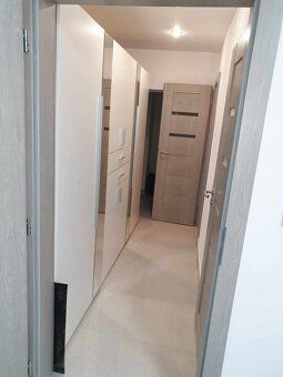 I offer for rent a fully furnished 1-bedroom apartment in the wider center of Košice - behind Polyclinic Sever.