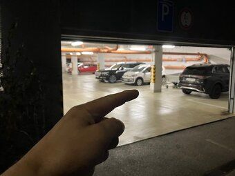 Prenajmem vnútorné garážové státie v podzemnej garáži, BA-Dú