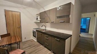 Dám do prenájmu príjemný 2 izbový byt o rozlohe 64m2 vo vyhľ