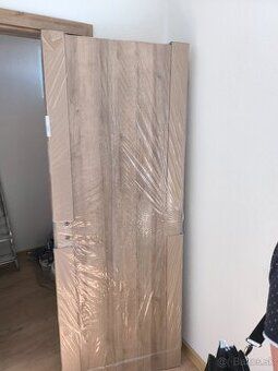 Predám nepoužité nové oblozkove dvere aj so zárubňou na 10 c
