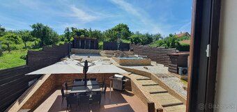 Looking for exceptional living? This house in the town of Gönc, just 10 km outside the border…